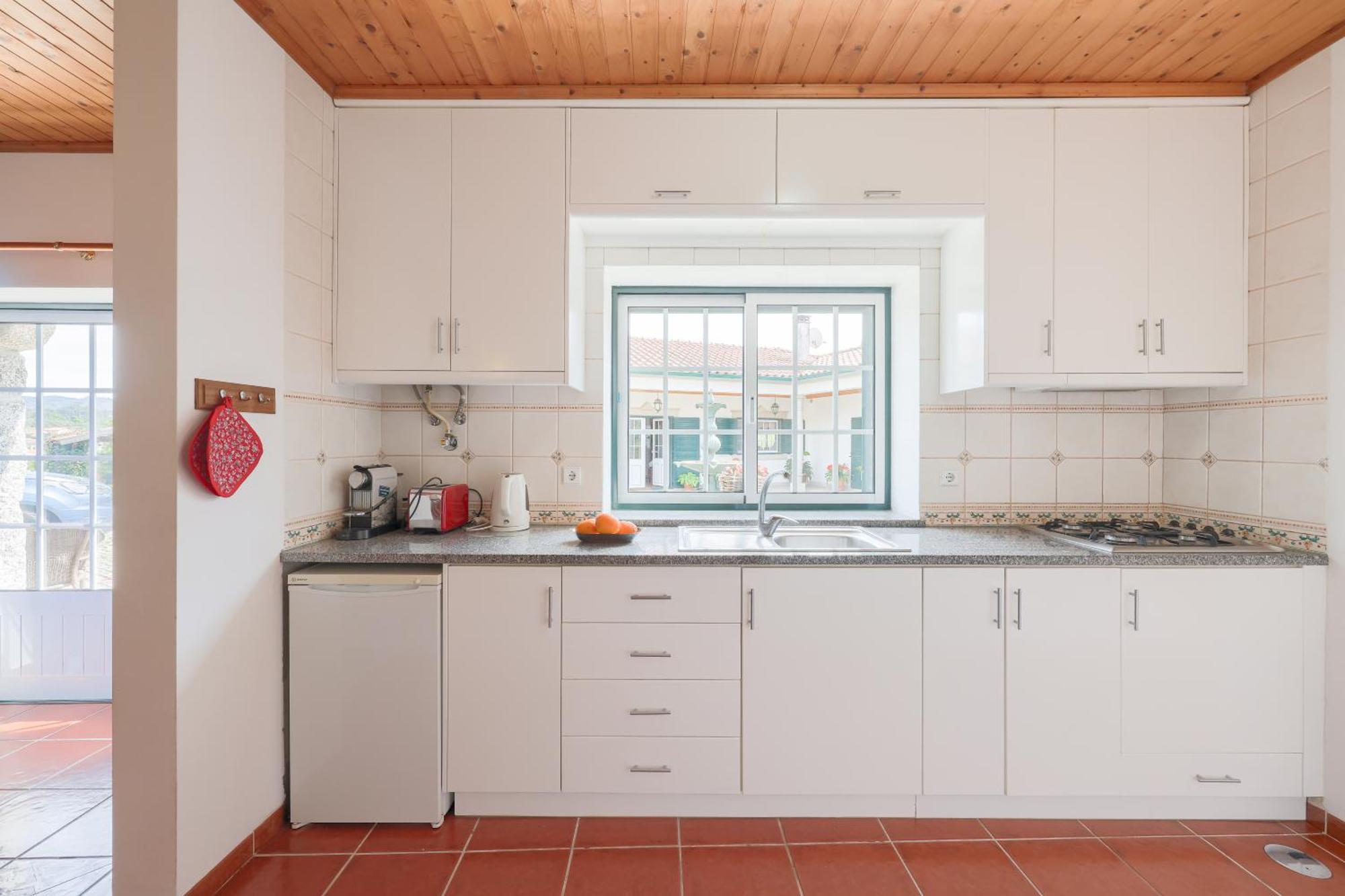 Charming Granite Cottage In Beautiful Surroundings Casal Diz Exterior foto